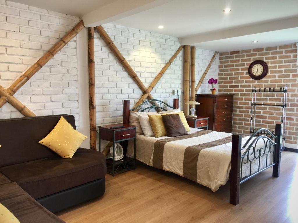 "Bambu Sierra" Cozzy Ecological Lofts Daire Cuenca Dış mekan fotoğraf